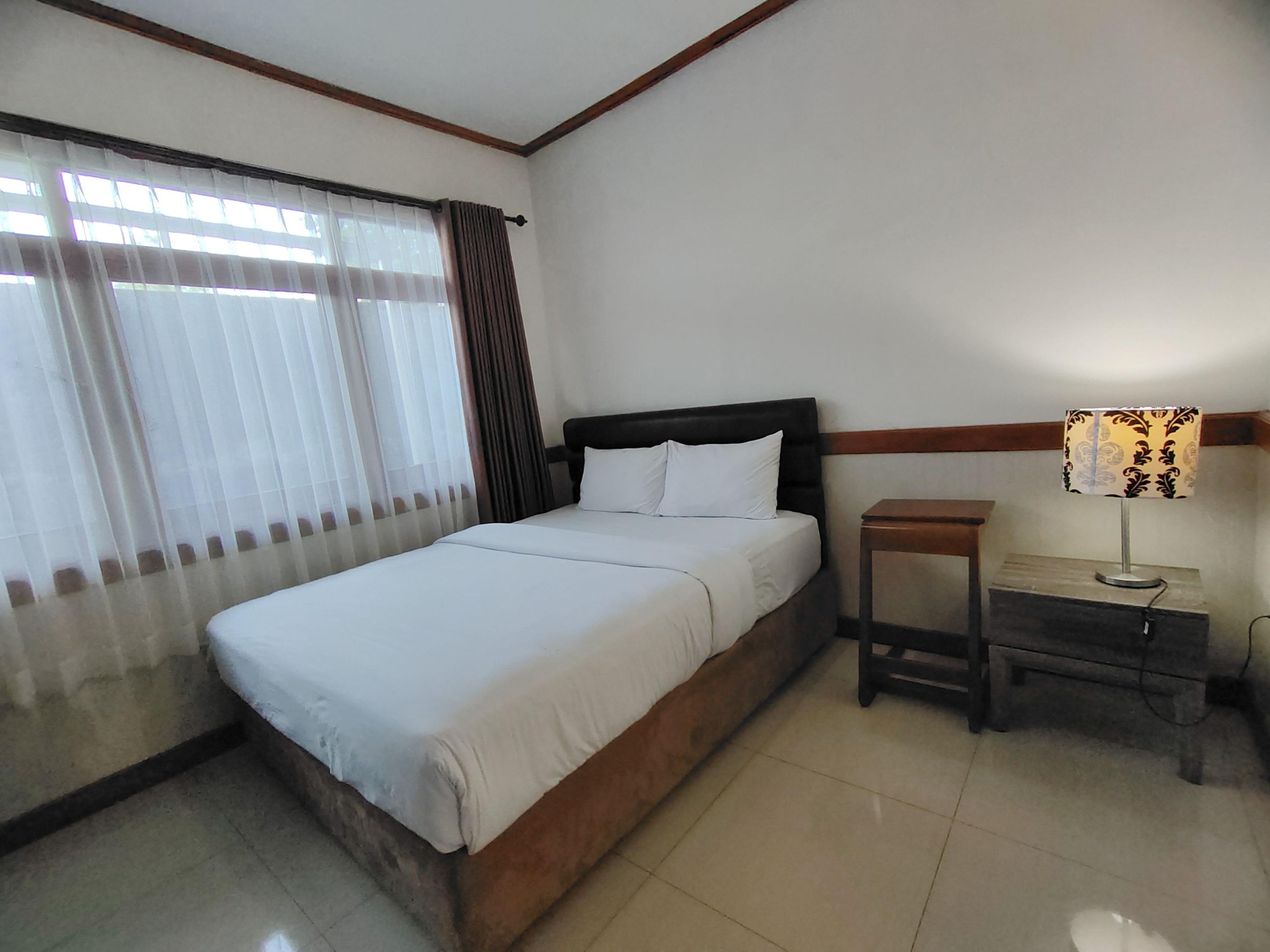 Tirtasari 2 By Zuzu Hotel