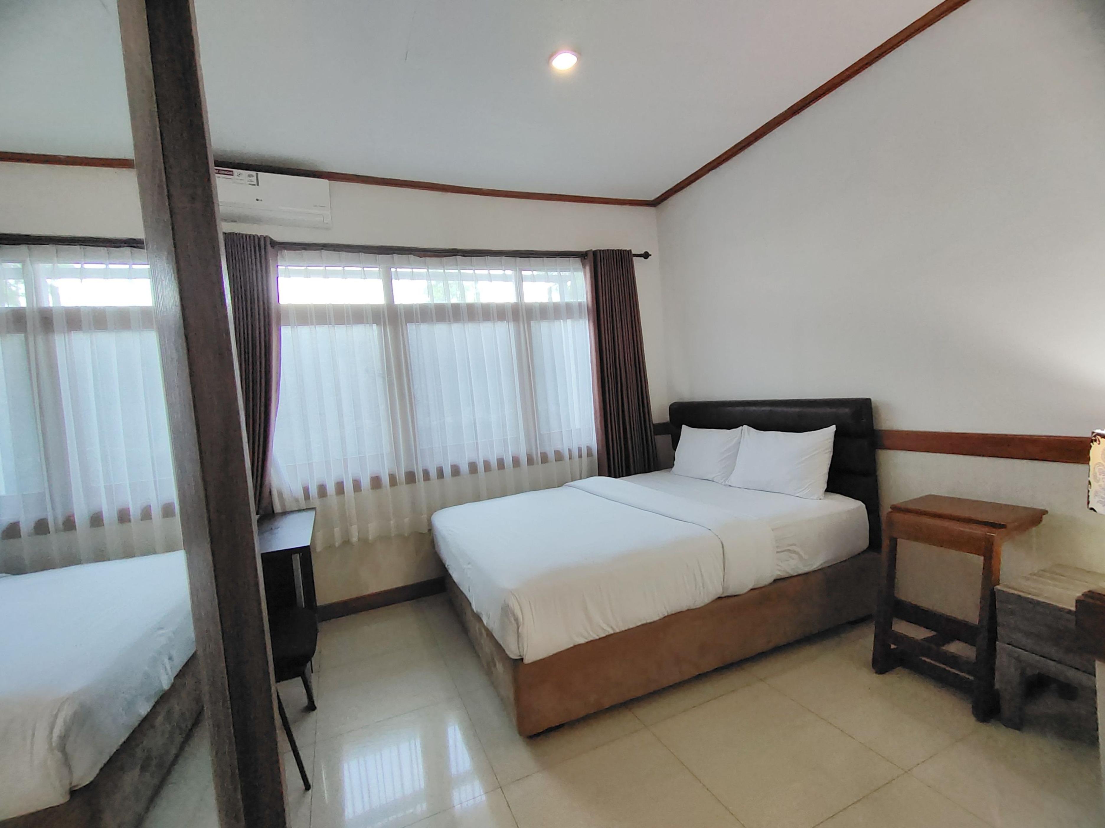 Hotel Tirtasari 2 By Zuzu 2*