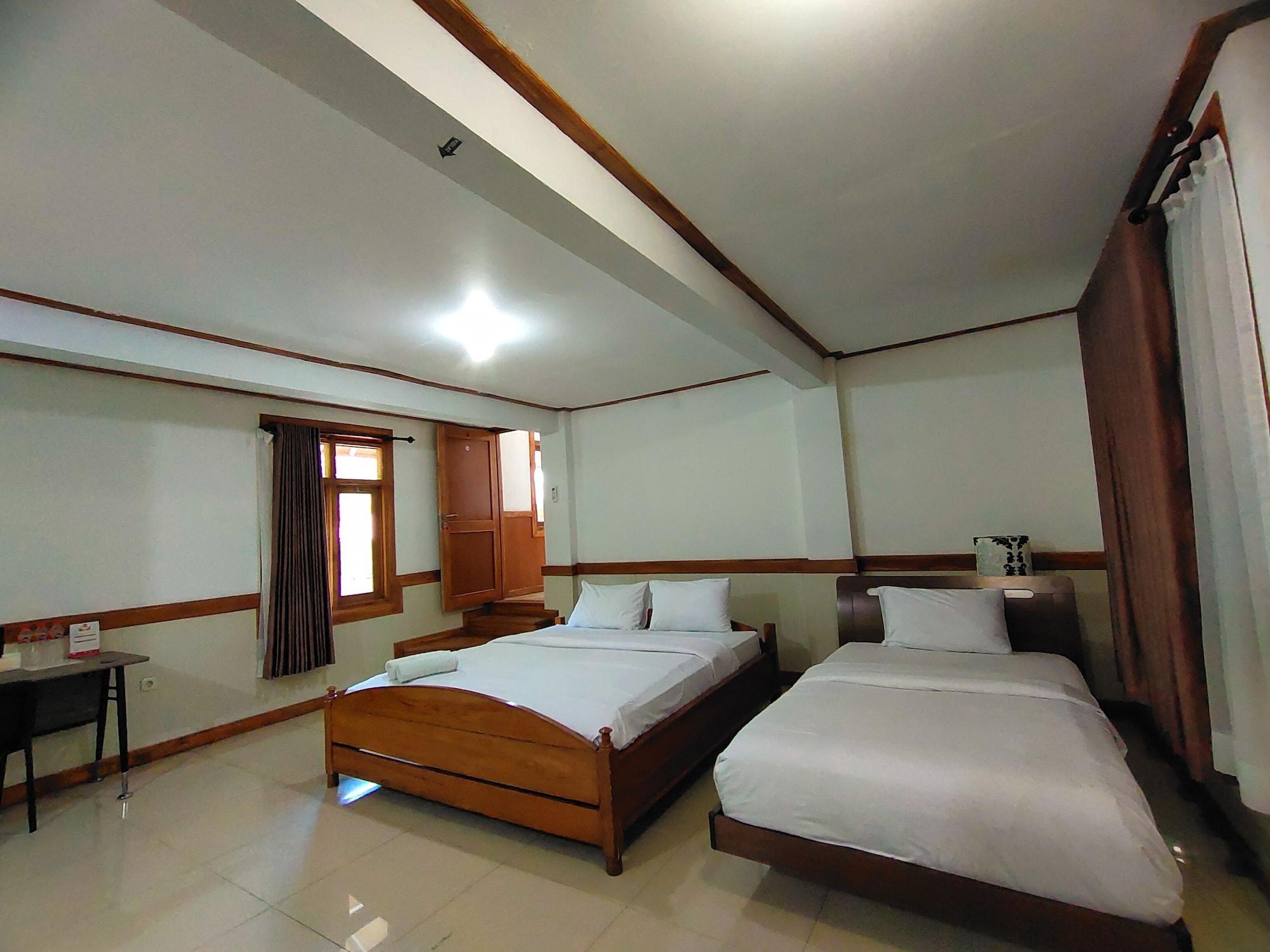 Hotel Tirtasari 2 By Zuzu 2*
